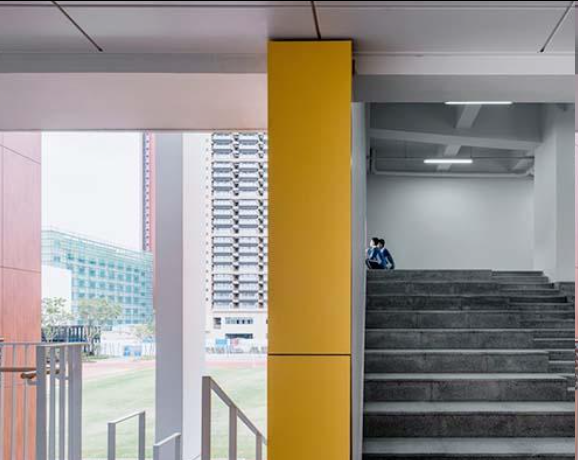 学校不同区域铝扣板特性适配：吸音、防火的差异化选择